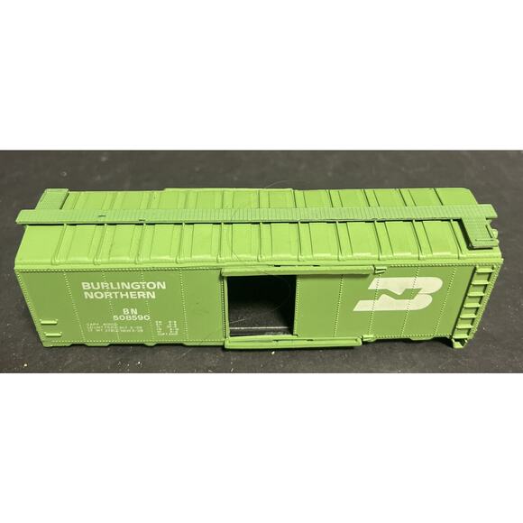 Berkshire Burlington Northern Boxcar ATSF Caboose Lot No Trucks Train HO Scale - Picture 5 of 8